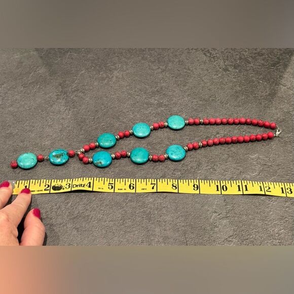 Red and Blue Turquoise Beaded Necklace - Picture 4 of 4